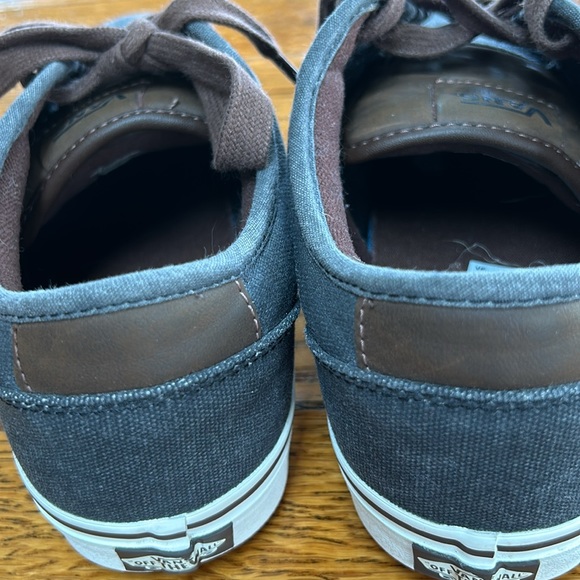 Vans UltraCush gray sneakers with brown leather trim.  Men’s Size 9.5. - Picture 14 of 14